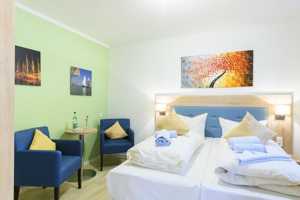Hotel Boddenhus Garni زنغست المظهر الخارجي الصورة